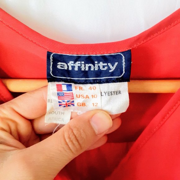 Vintage dark orange short sleeve blouse - Picture 8 of 8